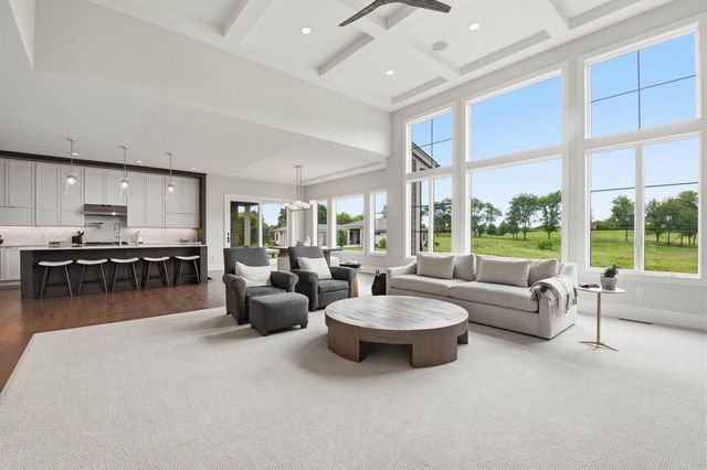 S17W30381 Hazeltine COURT, Waukesha, WI 53188