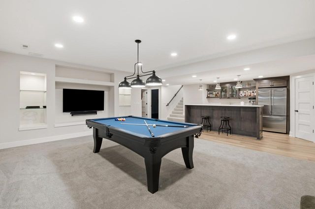 S17W30381 Hazeltine COURT, Waukesha, WI 53188