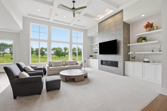 S17W30381 Hazeltine COURT, Waukesha, WI 53188
