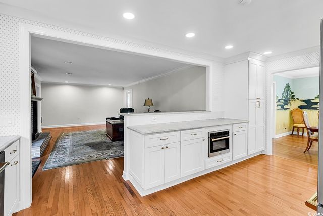 5518 Woodside Ave., Myrtle Beach, SC 29577