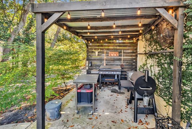 5518 Woodside Ave., Myrtle Beach, SC 29577