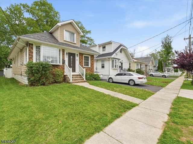 615 Spruce St, Roselle Boro, NJ 07203