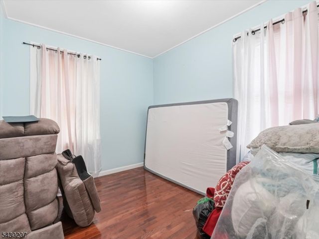 615 Spruce St, Roselle Boro, NJ 07203