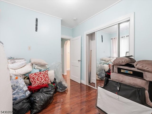 615 Spruce St, Roselle Boro, NJ 07203