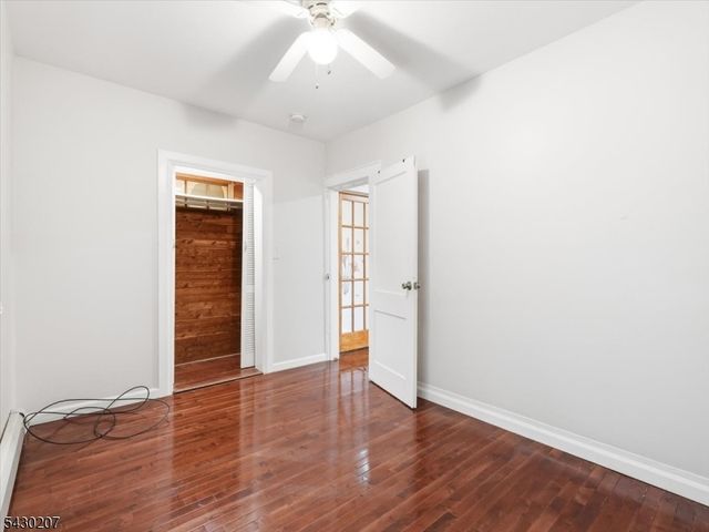 615 Spruce St, Roselle Boro, NJ 07203