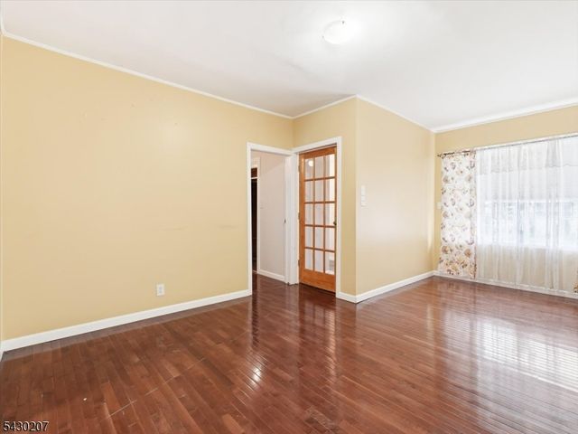 615 Spruce St, Roselle Boro, NJ 07203