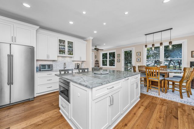1 Inlet Point Road, Edisto Island, SC 29438