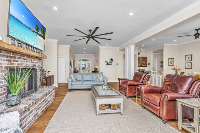 1 Inlet Point Road, Edisto Island, SC 29438