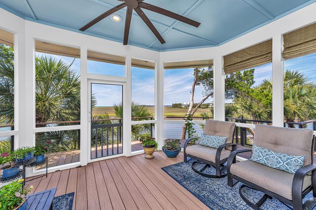 1 Inlet Point Road, Edisto Island, SC 29438