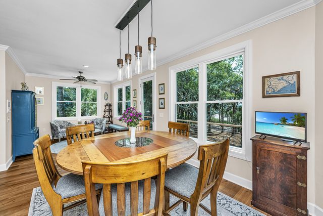 1 Inlet Point Road, Edisto Island, SC 29438