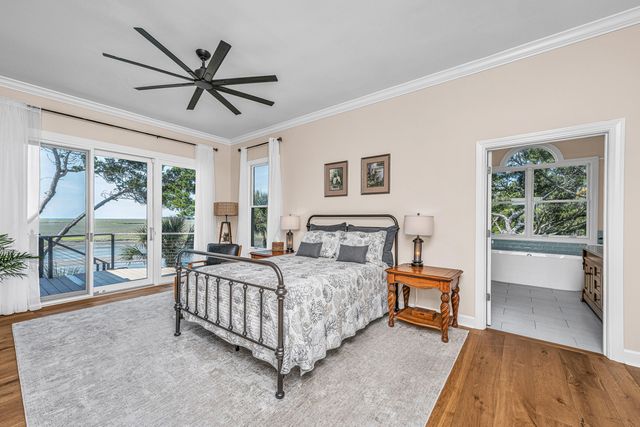 1 Inlet Point Road, Edisto Island, SC 29438