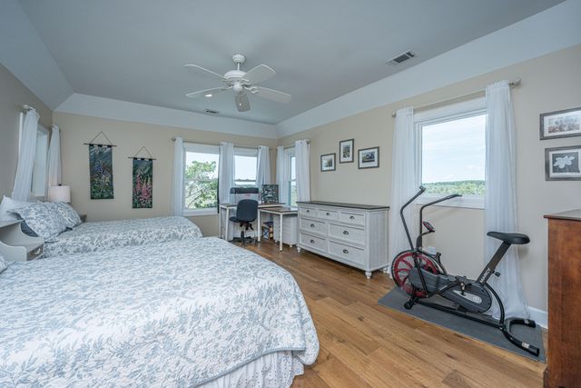 1 Inlet Point Road, Edisto Island, SC 29438