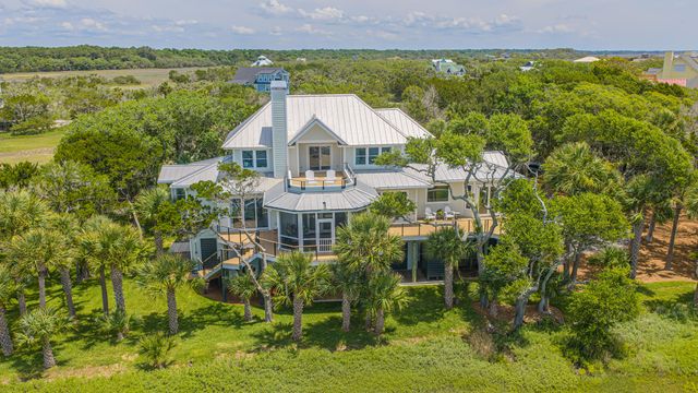 1 Inlet Point Road, Edisto Island, SC 29438