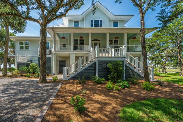 1 Inlet Point Road, Edisto Island, SC 29438