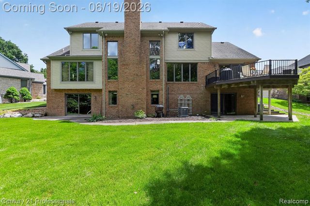 17517 Ellen Drive, Livonia, MI 48152