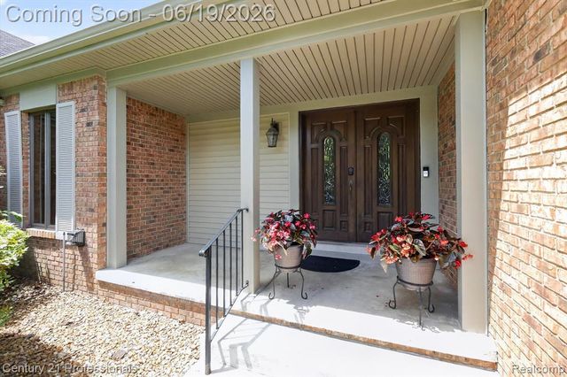 17517 Ellen Drive, Livonia, MI 48152