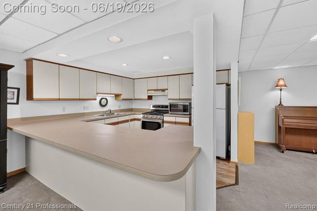 17517 Ellen Drive, Livonia, MI 48152