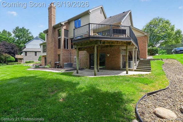 17517 Ellen Drive, Livonia, MI 48152
