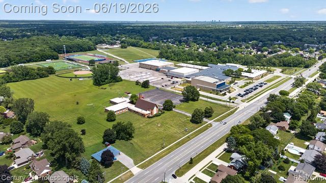 17517 Ellen Drive, Livonia, MI 48152