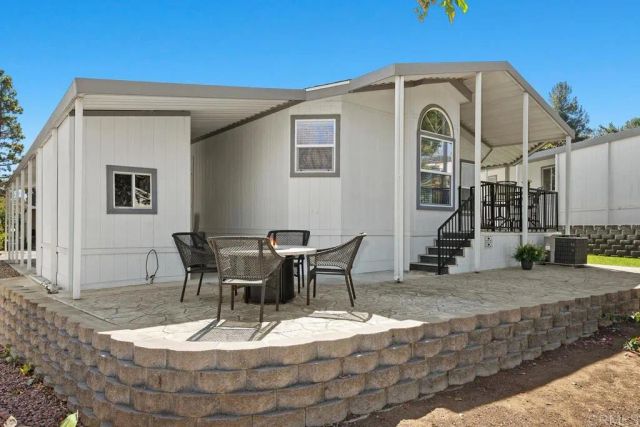 525 W El Norte Parkway 51, Escondido, CA 92026