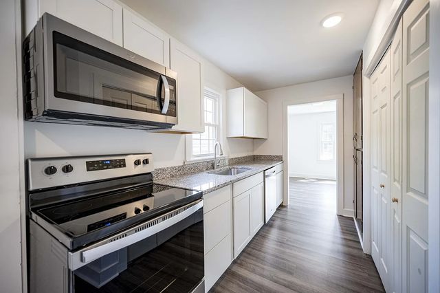 112 Anderson Dr, Tullahoma, TN 37388