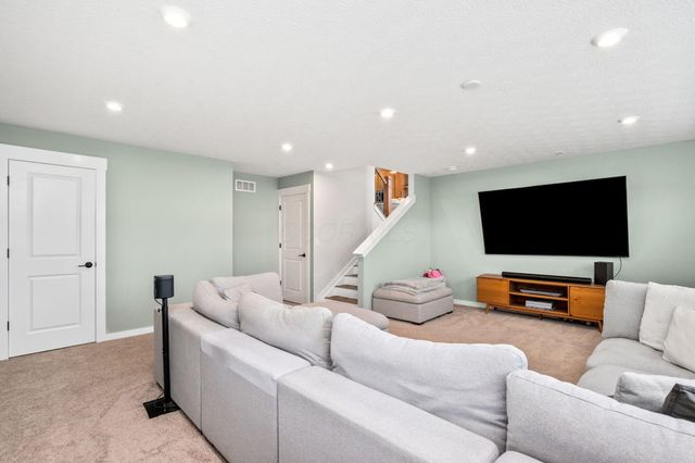 6276 Lattuga Drive, Hilliard, OH 43026