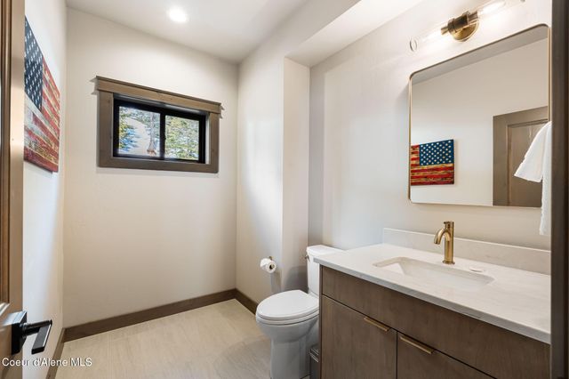 50 Olaf CT, Sandpoint, ID 83864