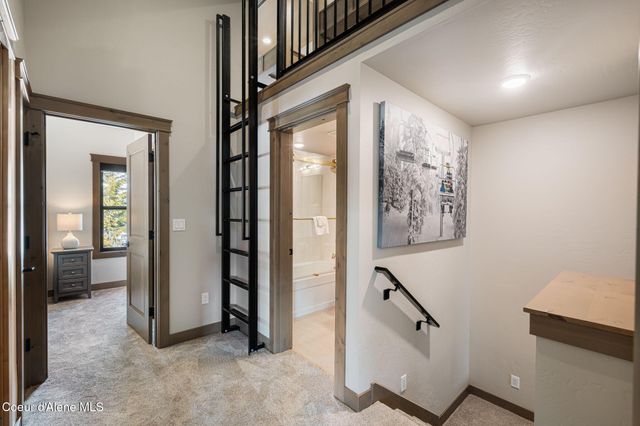 50 Olaf CT, Sandpoint, ID 83864