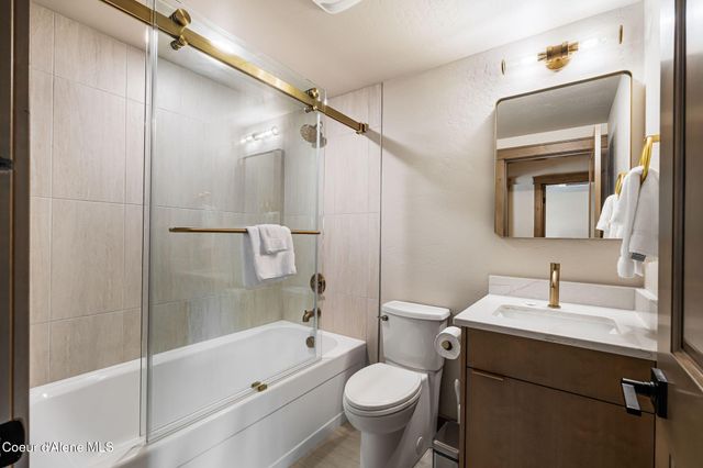 50 Olaf CT, Sandpoint, ID 83864