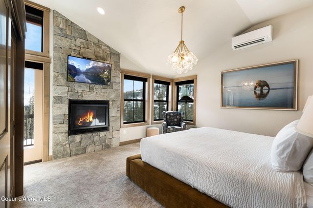 50 Olaf CT, Sandpoint, ID 83864