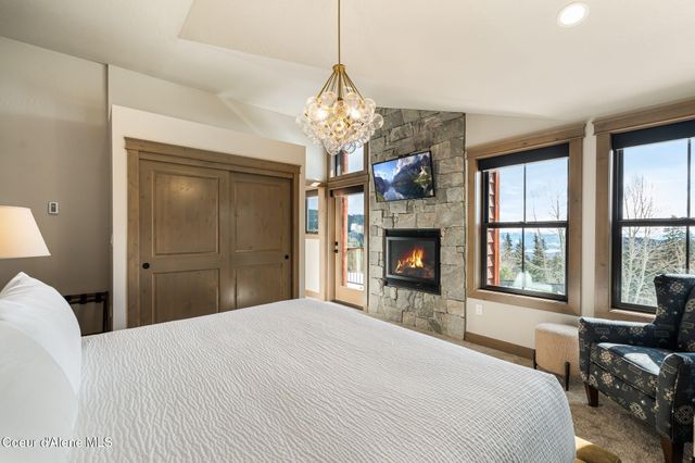 50 Olaf CT, Sandpoint, ID 83864