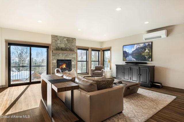 50 Olaf CT, Sandpoint, ID 83864