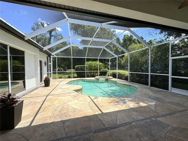 15106 KESTRELRISE DRIVE, Lithia, FL 33547