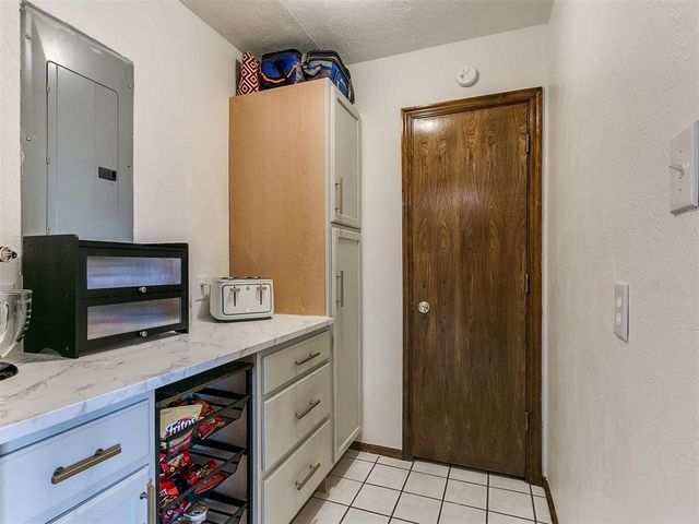 3150 Rolling Hills Drive, Blanchard, OK 73010