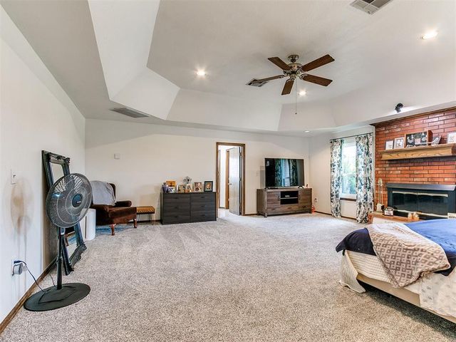 3150 Rolling Hills Drive, Blanchard, OK 73010