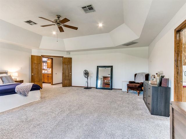 3150 Rolling Hills Drive, Blanchard, OK 73010