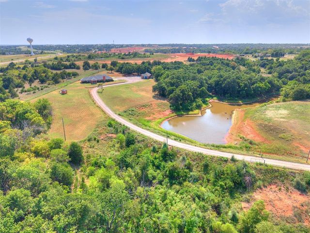 3150 Rolling Hills Drive, Blanchard, OK 73010
