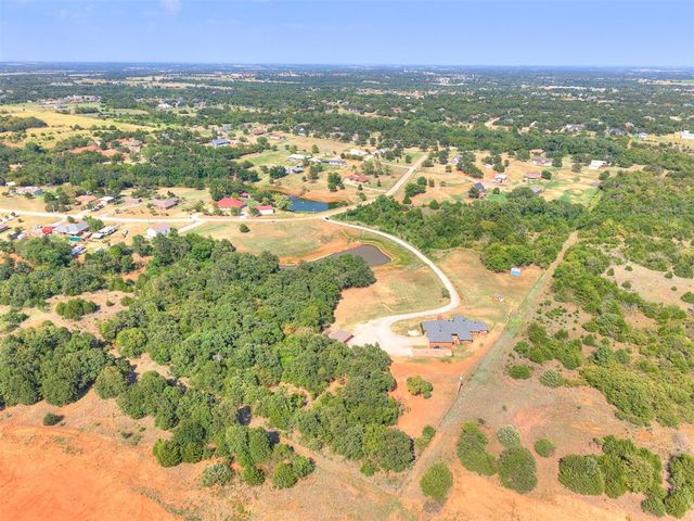 3150 Rolling Hills Drive, Blanchard, OK 73010