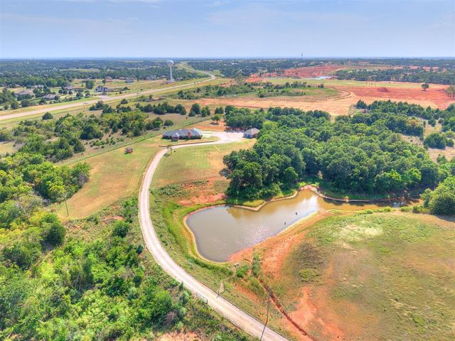 3150 Rolling Hills Drive, Blanchard, OK 73010