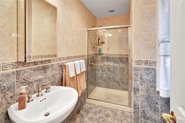 94 Franklin Avenue, Valhalla, NY 10595