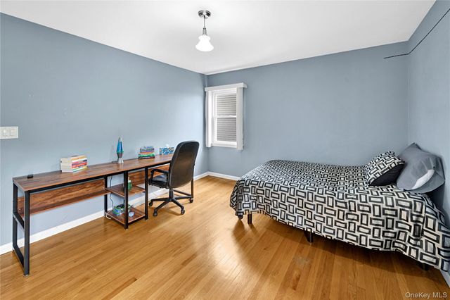 94 Franklin Avenue, Valhalla, NY 10595