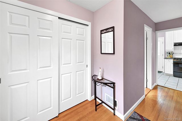 94 Franklin Avenue, Valhalla, NY 10595