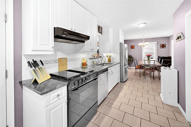 94 Franklin Avenue, Valhalla, NY 10595