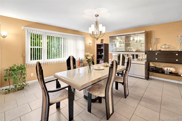 94 Franklin Avenue, Valhalla, NY 10595