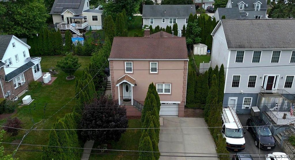 94 Franklin Avenue, Valhalla, NY 10595