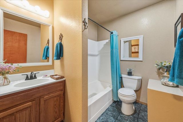 12486 Valley View Rd, Nevada City, CA 95959