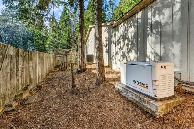 12486 Valley View Rd, Nevada City, CA 95959