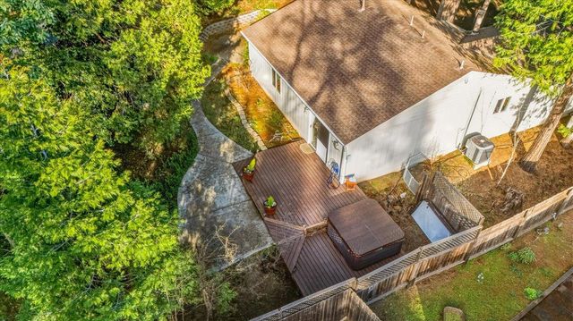 12486 Valley View Rd, Nevada City, CA 95959