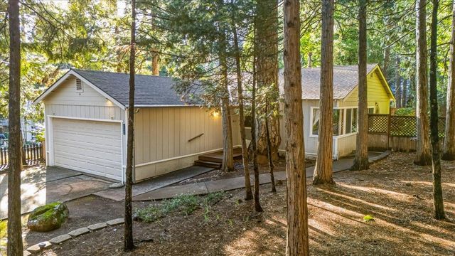 12486 Valley View Rd, Nevada City, CA 95959