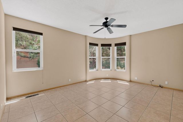 6412 Chaco Ridge Place NE, Albuquerque, NM 87111
